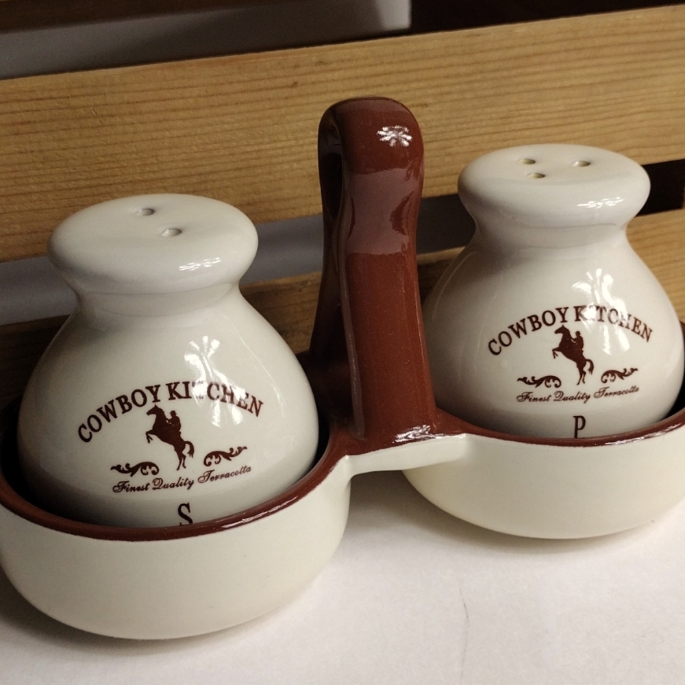 Western salt and pepper shakers